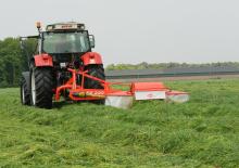 Tamburi de cosit atașați pe spate, fără tambur de condiționare Kuhn PZ 220
