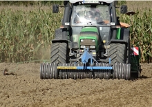 Tamburi/cilindri de nivelat pentru pajiști și terenuri Tigges DF 65-250 CC FH