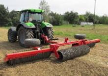 Tamburi/cilindri de nivelat pentru pajiști și terenuri Expom® Jacek 7.5
