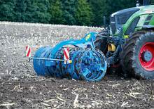 Tăvălugi pliabili (pentru nivelarea solului prelucrat) Lemken VarioPack FE 450-70