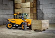 Încărcătoare (pe roți, cu cupă sau furci) JCB 525-60 AGRI Plus 