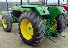 Tractoare 4WD John Deere 2450