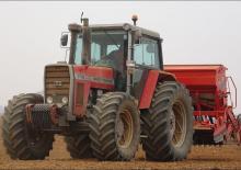 Tractoare 4WD Massey Ferguson 2725