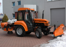 Tractoare 4WD Pronar 320AMK