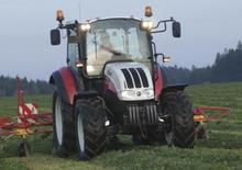 Tractoare 4WD Steyr 4085 Kompakt Basis
