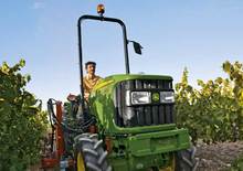 Tractoare 4WD John Deere 5090 GV