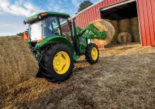Tractoare 4WD John Deere 5100E 