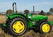 Tractoare 4WD John Deere 5615 F