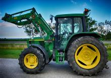 Tractoare 4WD John Deere 6110 SE