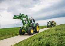 Tractoare 4WD John Deere 6110M 