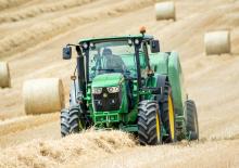 Tractoare 4WD John Deere 6115MC