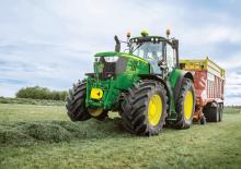 Tractoare 4WD John Deere 6135M