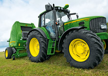 Tractoare 4WD John Deere 6930 Premium