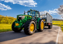 Tractoare 4WD John Deere 6M 180 