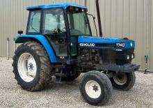Tractoare 4WD New Holland 7740