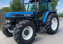 Tractoare 4WD Ford-NH 7840 SLE A El. Shift