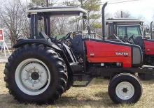 Tractoare 4WD Valtra 800-4
