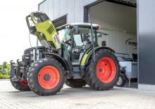 Tractoare 4WD Claas Arion 420 Basic