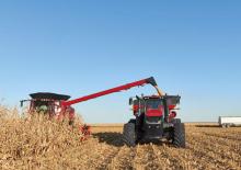 Tractoare 4WD Case IH ASF Connect Magnum 250