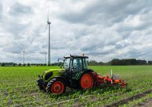 Tractoare 4WD Claas Axos 230  