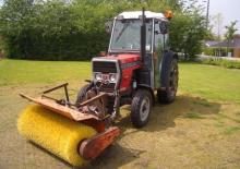 Tractoare 4WD Massey Ferguson MF 354 AV