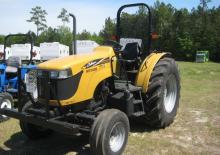 Tractoare 4WD Challenger MT345B