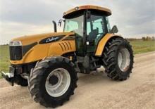 Tractoare 4WD Challenger MT475B