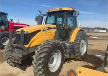 Tractoare 4WD Challenger MT515E