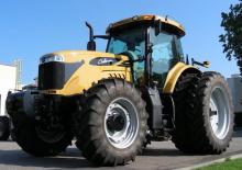 Tractoare 4WD Challenger MT575B