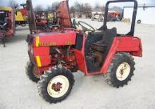 Tractoare 4WD Belarus MTZ-220