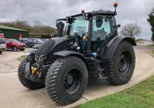 Tractoare 4WD Valtra N135D