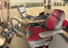 Tractoare 4WD Case IH Optum 300 CVXDrive