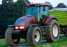 Tractoare 4WD Valtra S 230 IC