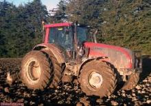 Tractoare 4WD Valtra T151e