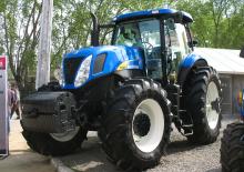 Tractoare 4WD New Holland T7060