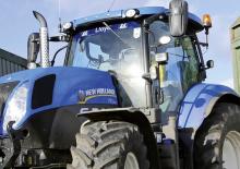 Tractoare 4WD New Holland T7.200 Classic