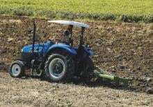Tractoare 4WD New Holland TD90D Plus