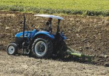 Tractoare 4WD New Holland TD95D Plus