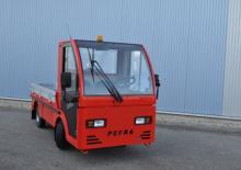 Tractoare automatizate PEFRA 617