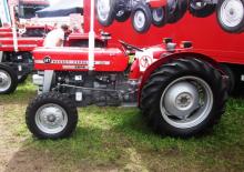 Tractoare cu roți mari pe spate Massey Ferguson 147
