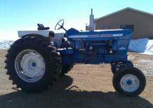 Tractoare cu roți mari pe spate Ford-NH 5000