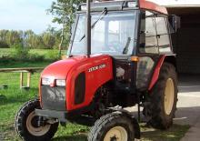 Tractoare cu roți mari pe spate Zetor 5320.0