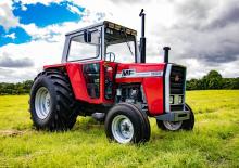Tractoare cu roți mari pe spate Massey Ferguson 565