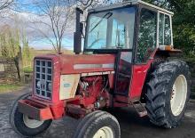 Tractoare cu roți mari pe spate International Harvester 574