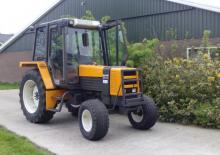 Tractoare cu roți mari pe spate Renault 80-12 TX