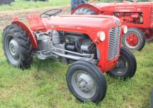 Tractoare cu roți mari pe spate Massey Ferguson 835