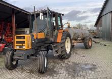Tractoare cu roți mari pe spate Renault 95-12
