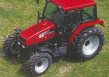 Tractoare cu roți mari pe spate Case IH CS 48