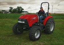 Tractoare cu roți mari pe spate Case IH Farmall 40C
