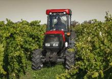 Tractoare cu roți mari pe spate Case IH Farmall 80N